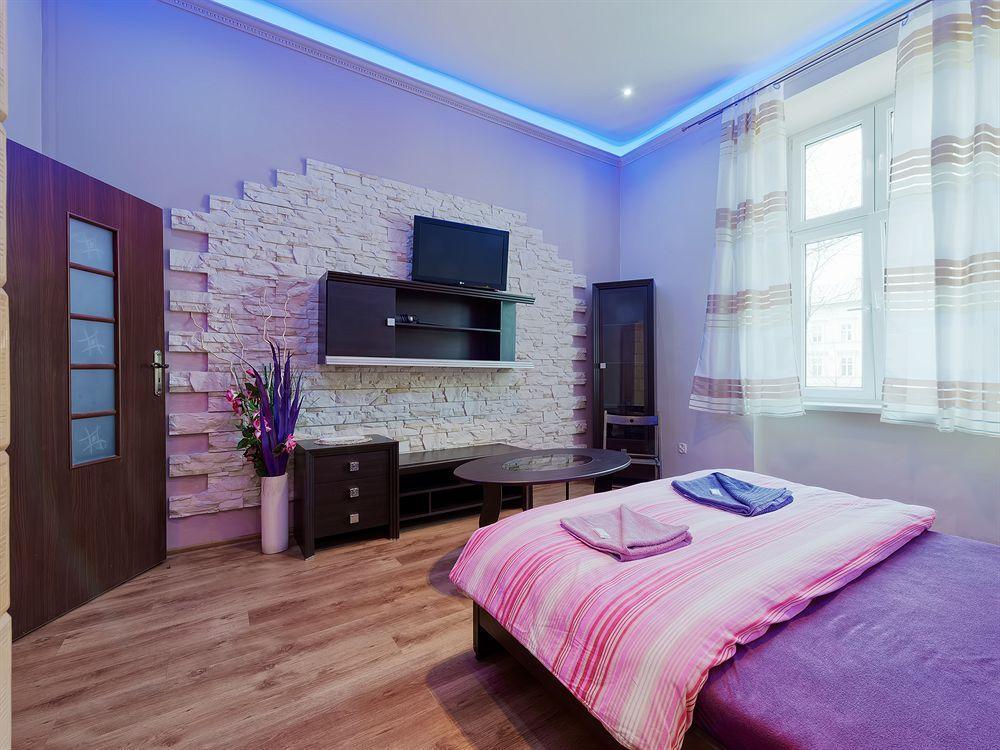 Hostel 70S Krakow Luaran gambar
