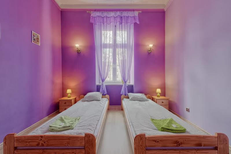 Hostel 70S Krakow Luaran gambar