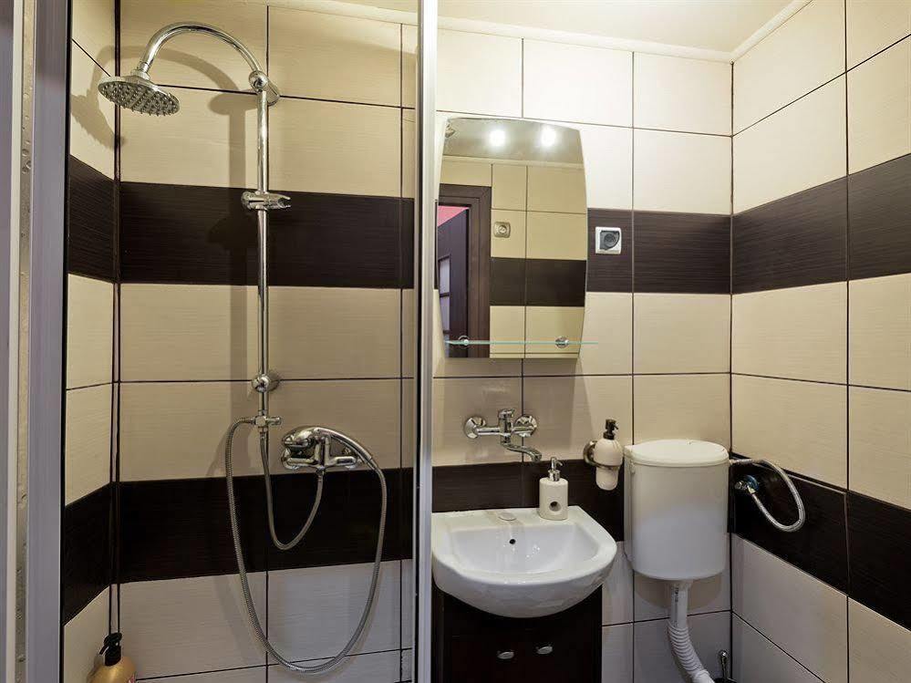 Hostel 70S Krakow Luaran gambar