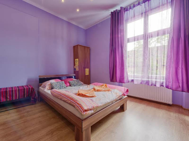Hostel 70S Krakow Luaran gambar