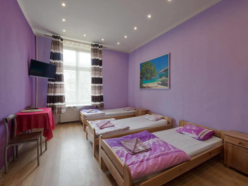Hostel 70S Krakow Luaran gambar