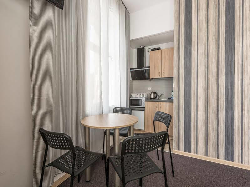 Hostel 70S Krakow Luaran gambar