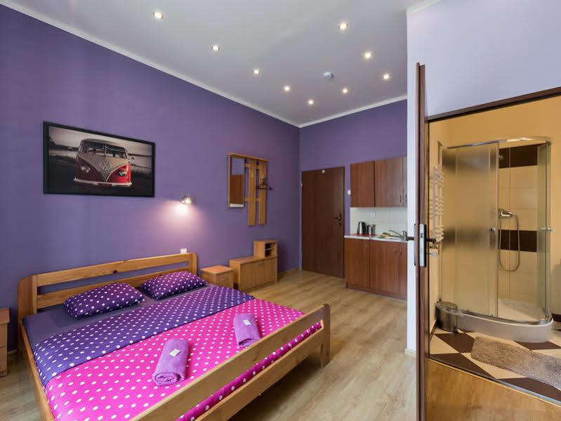 Hostel 70S Krakow Luaran gambar
