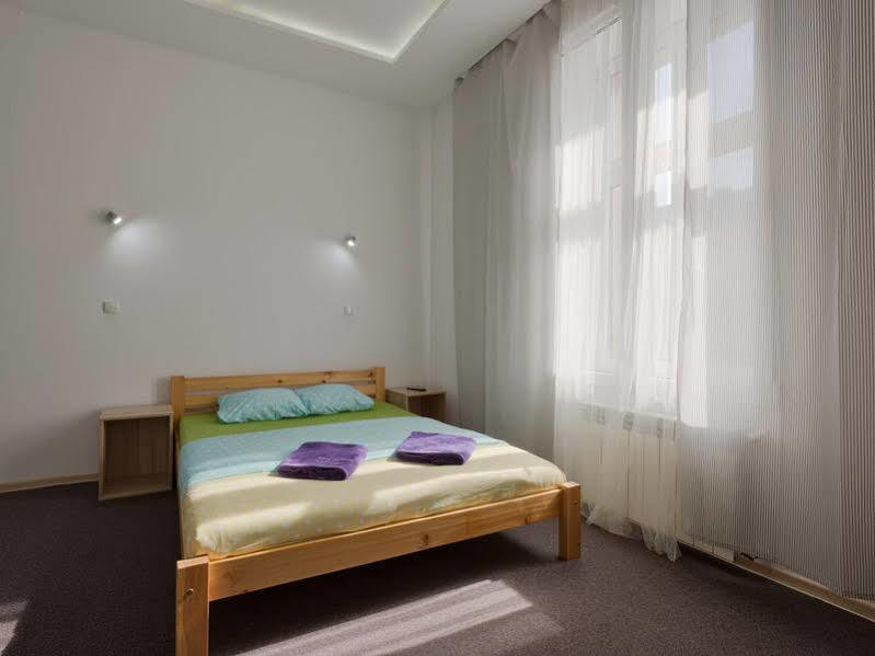 Hostel 70S Krakow Luaran gambar