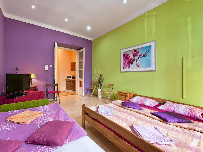 Hostel 70S Krakow Luaran gambar
